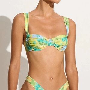 NWOT Faithfull The Brand Sol Underwire Bikini Top in Francis Floral